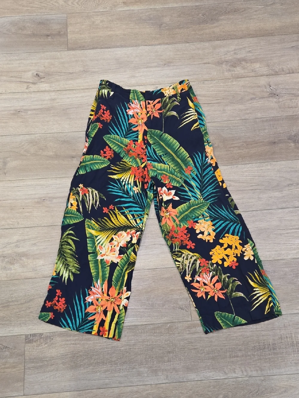 Zara Tropical Print Wide-Leg Resortwear/Polynesian Pants - Picture 2 of 10
